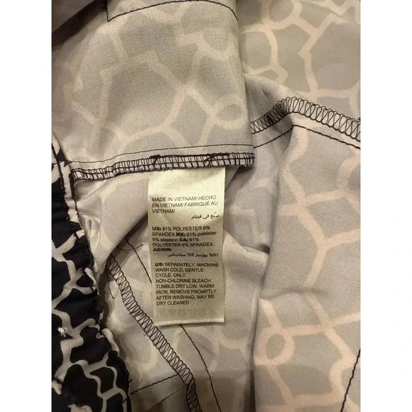 CHICOS ZENERGY pants size 8 - GOLF, PICKLEBALL - Picture 7 of 7